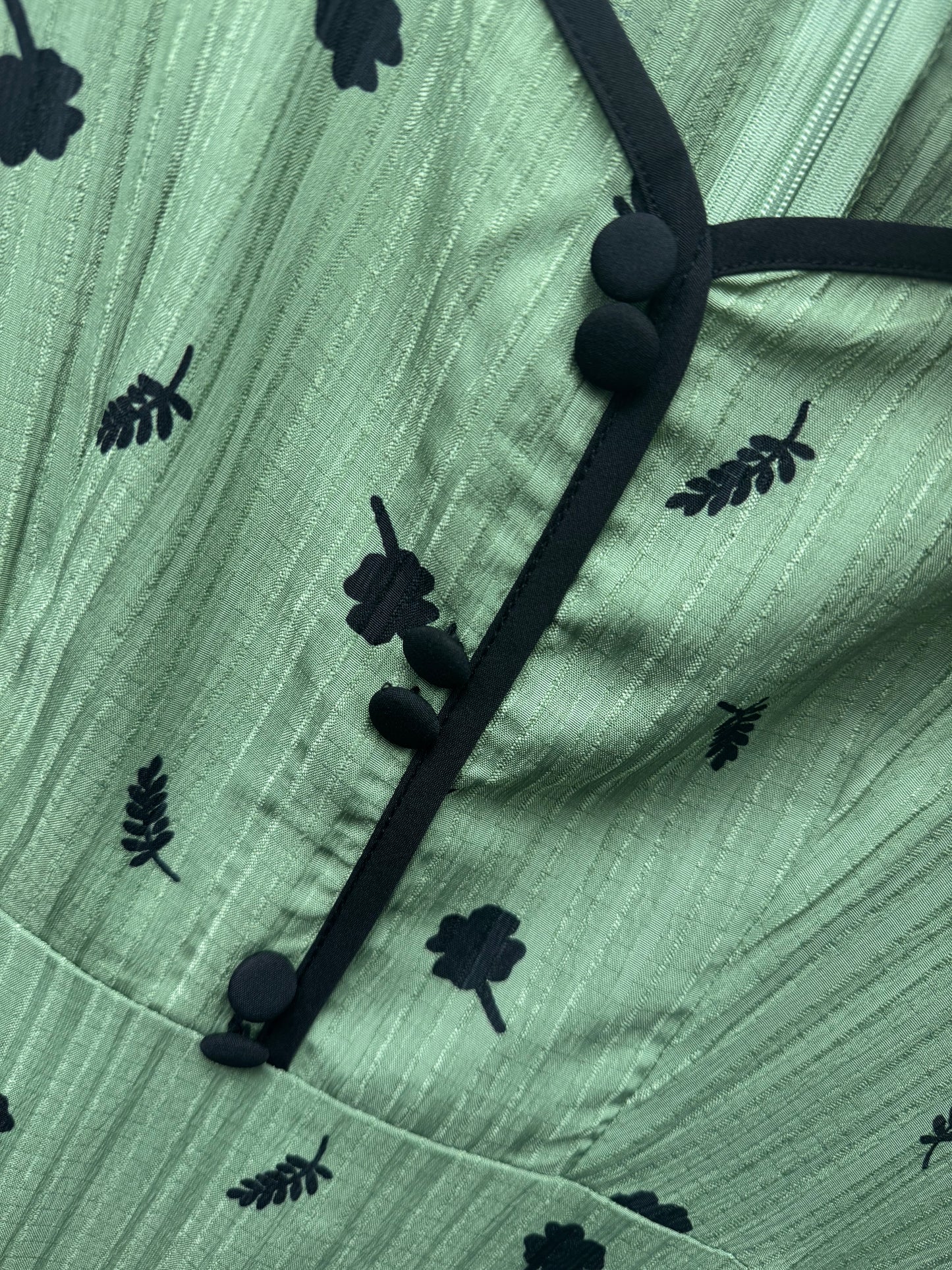 DMB Green Leaf Print Button Dress