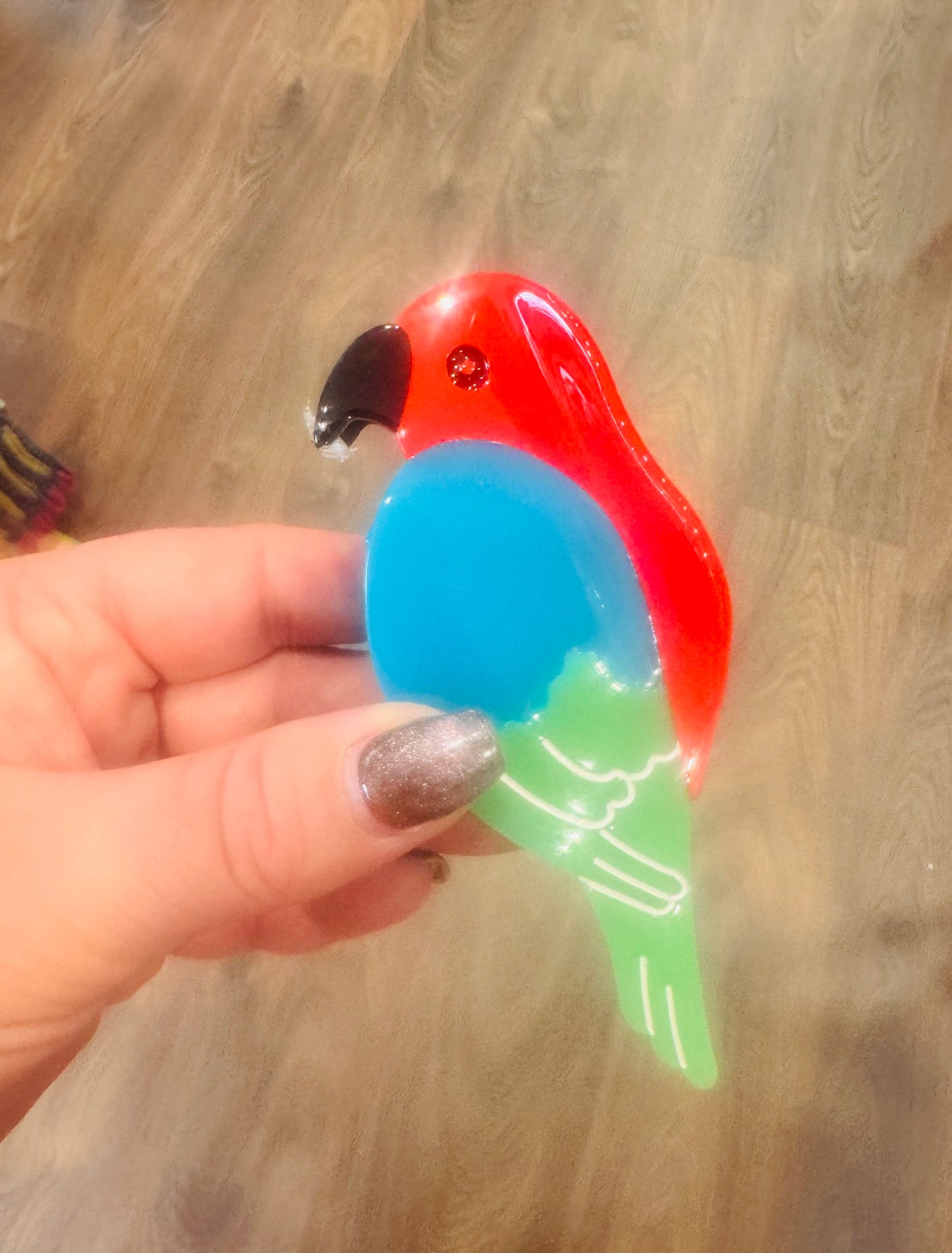 DMB Green & Red Parrot Hair Claw Clip