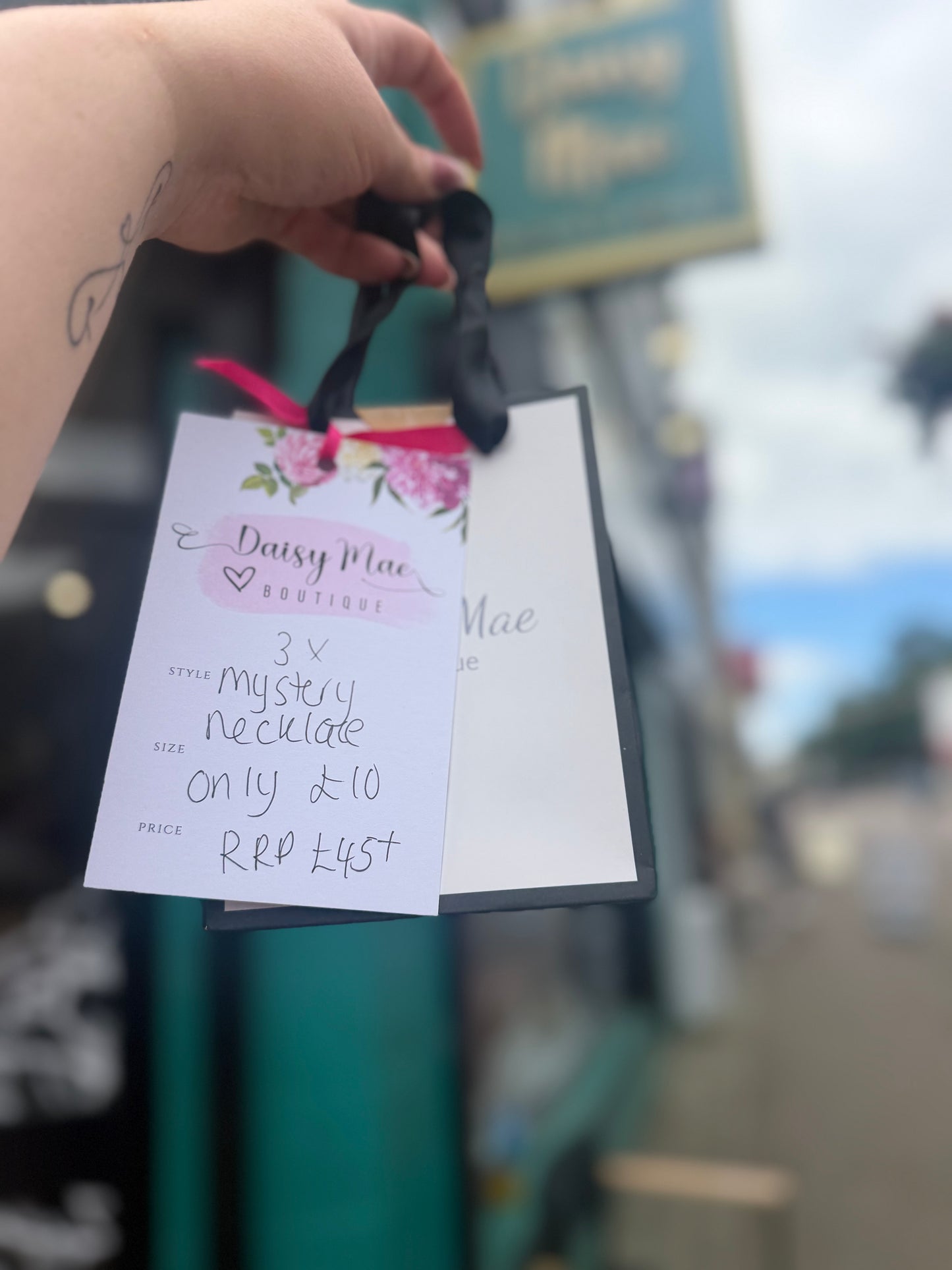 DMB 3 x Mystery Necklace RRP £45 +