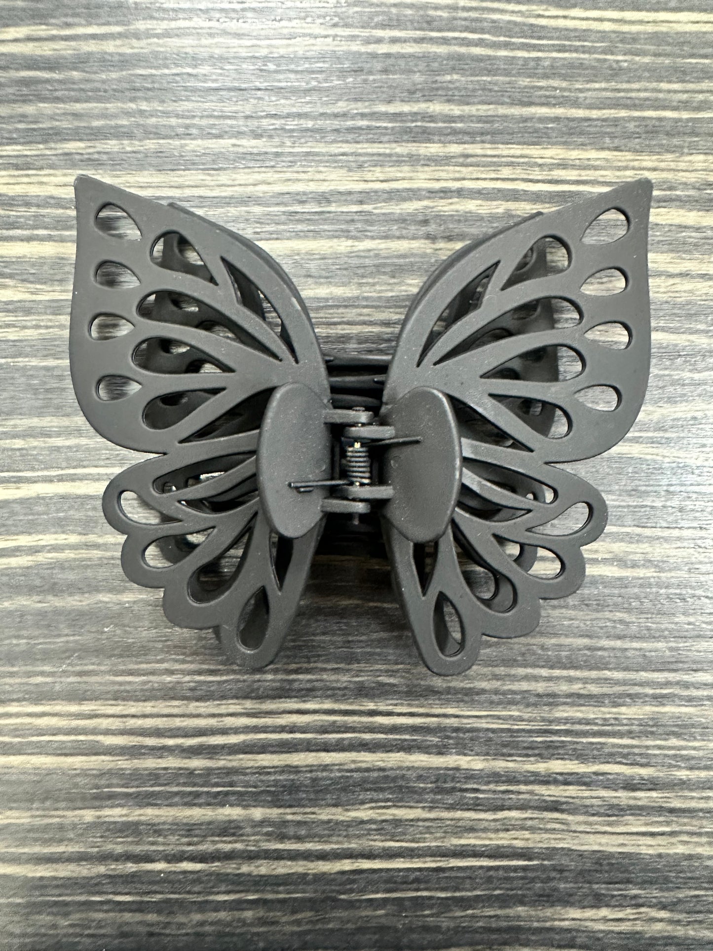 DMB Black Extra Large Butterfly Hair Clip