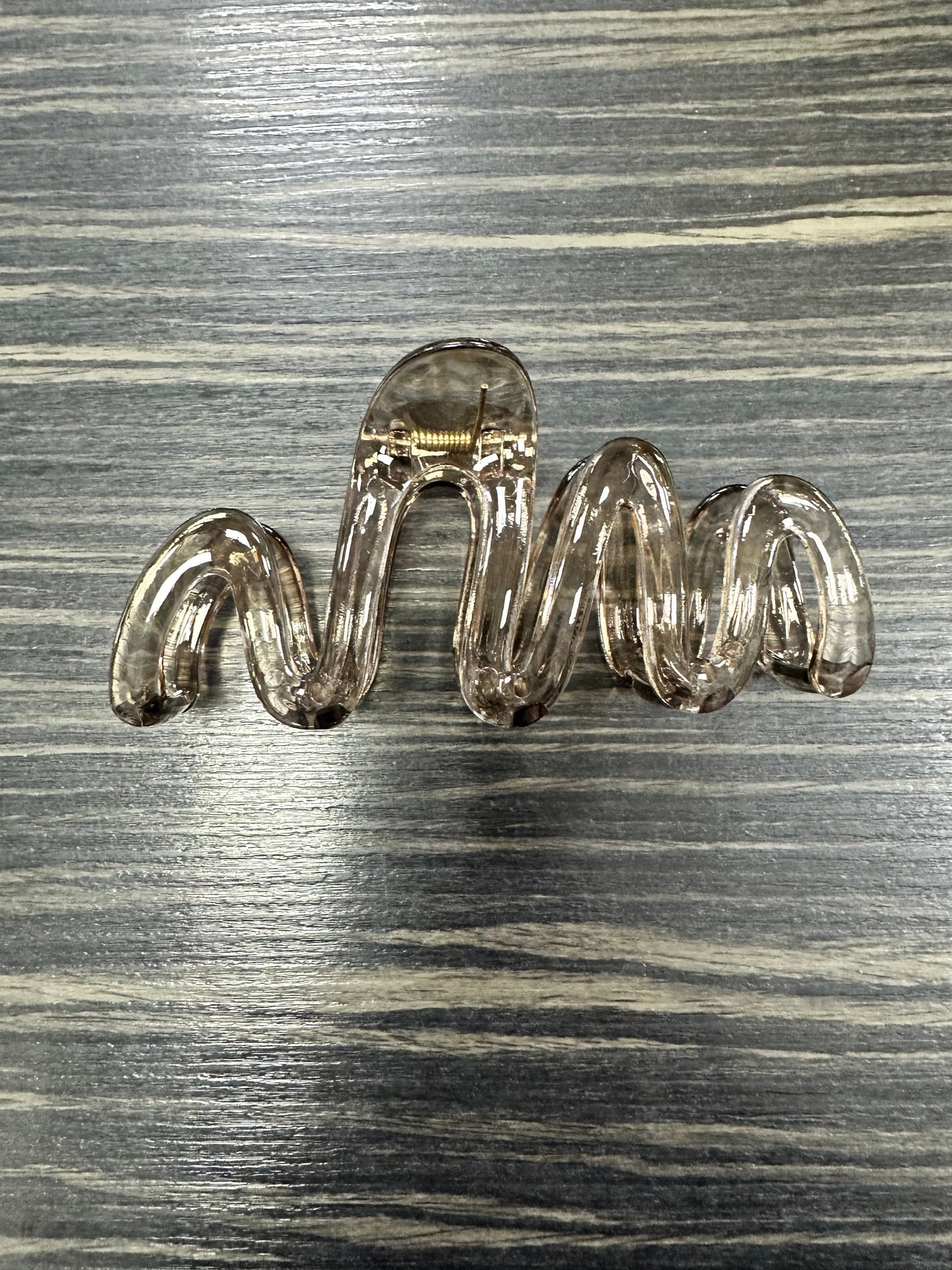 DMB Large Wave Claw Clip