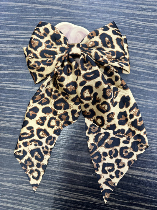 DMB Large Leopard Print Silk Hair Bow