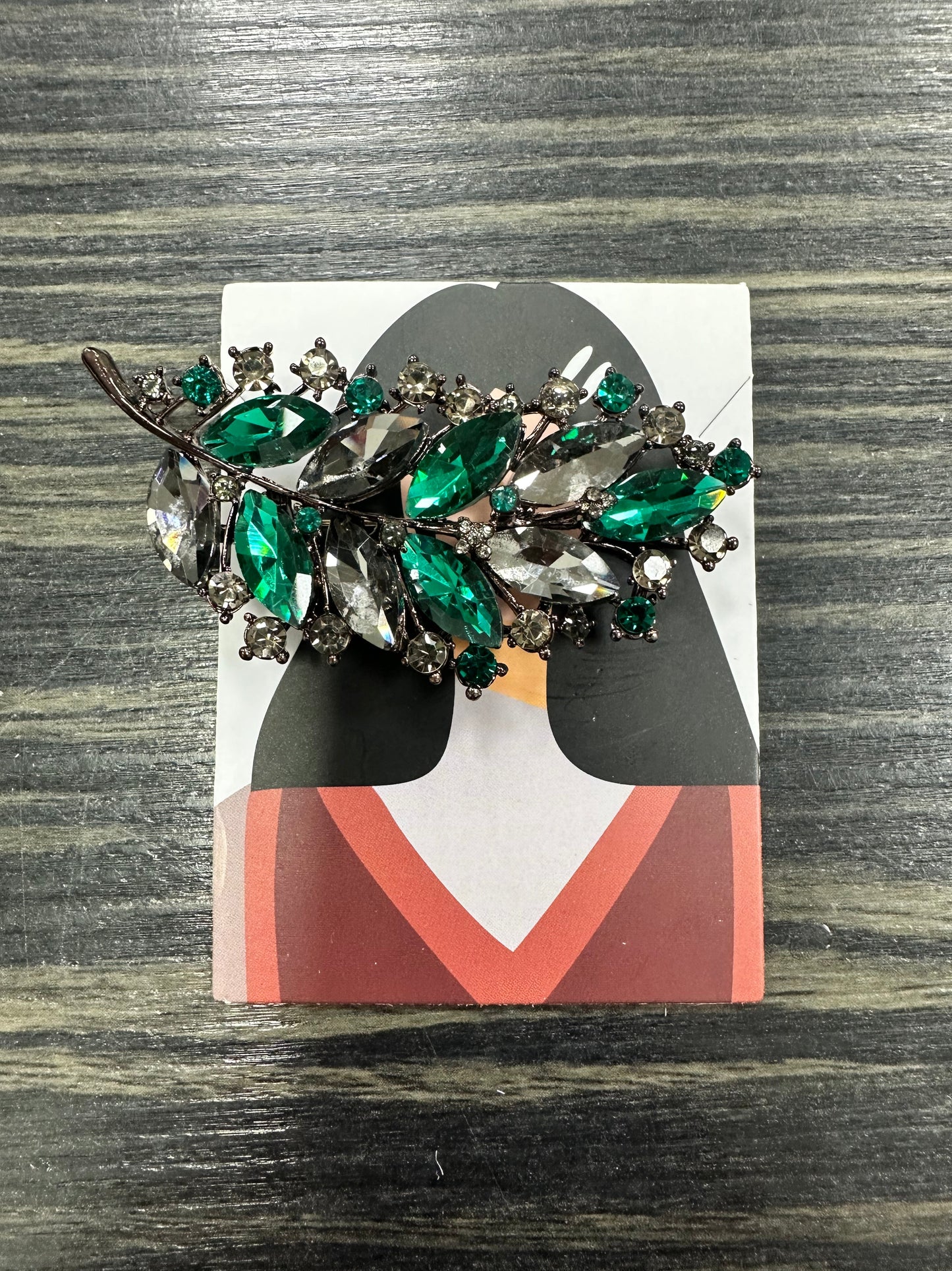 DMB Jewelled Leaf Brooch