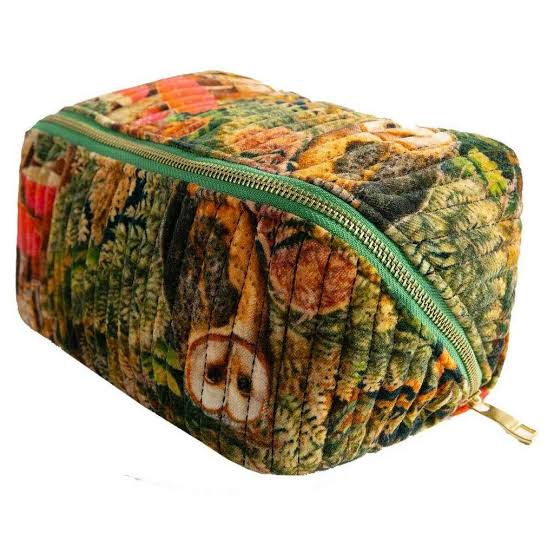 POWDER QUILTED MAKEUP BAG- WOODLAND OWL