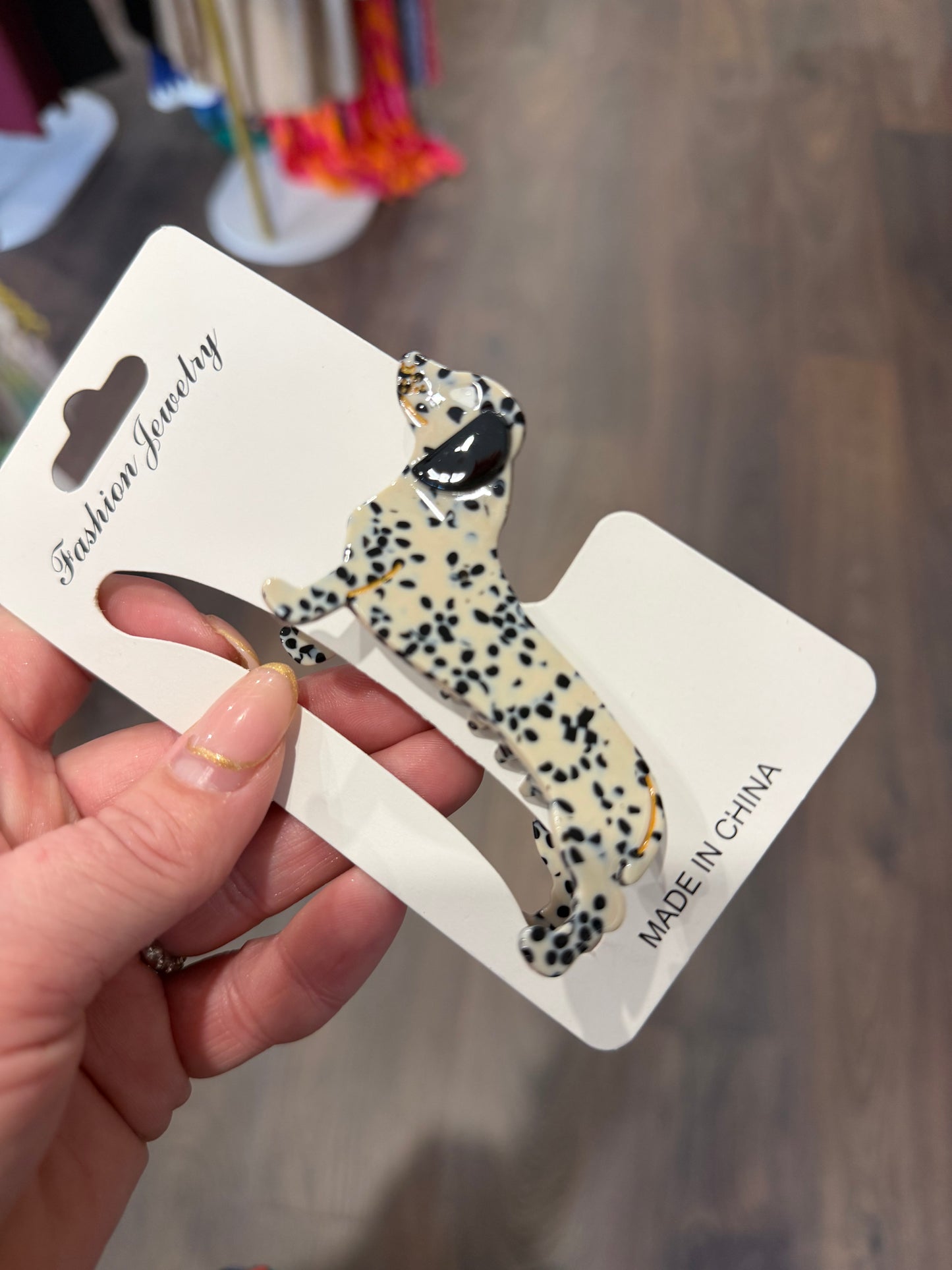 DMB Black White Dog Clip