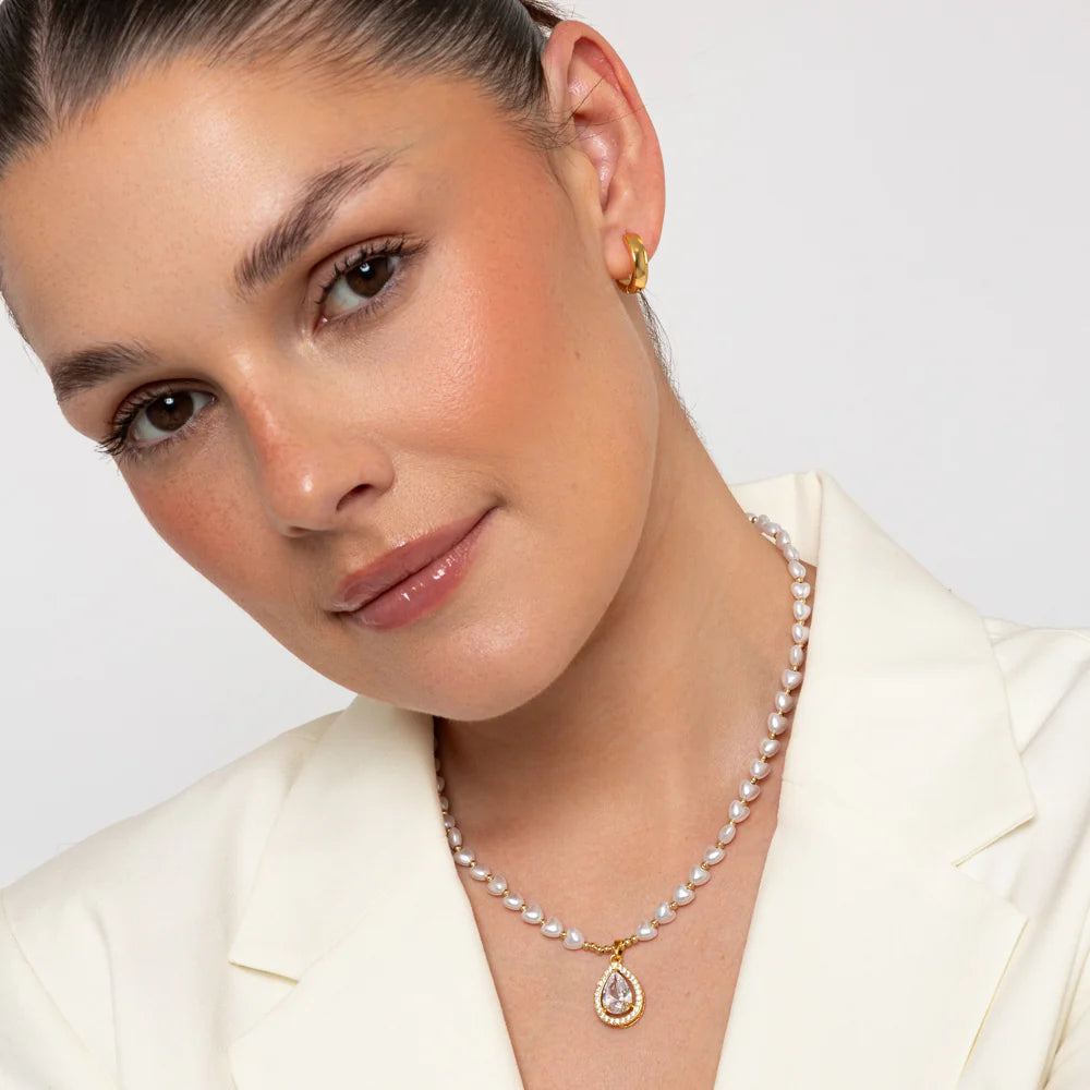 Knight & Day T692NMS Pearl Teardrop gold Necklace