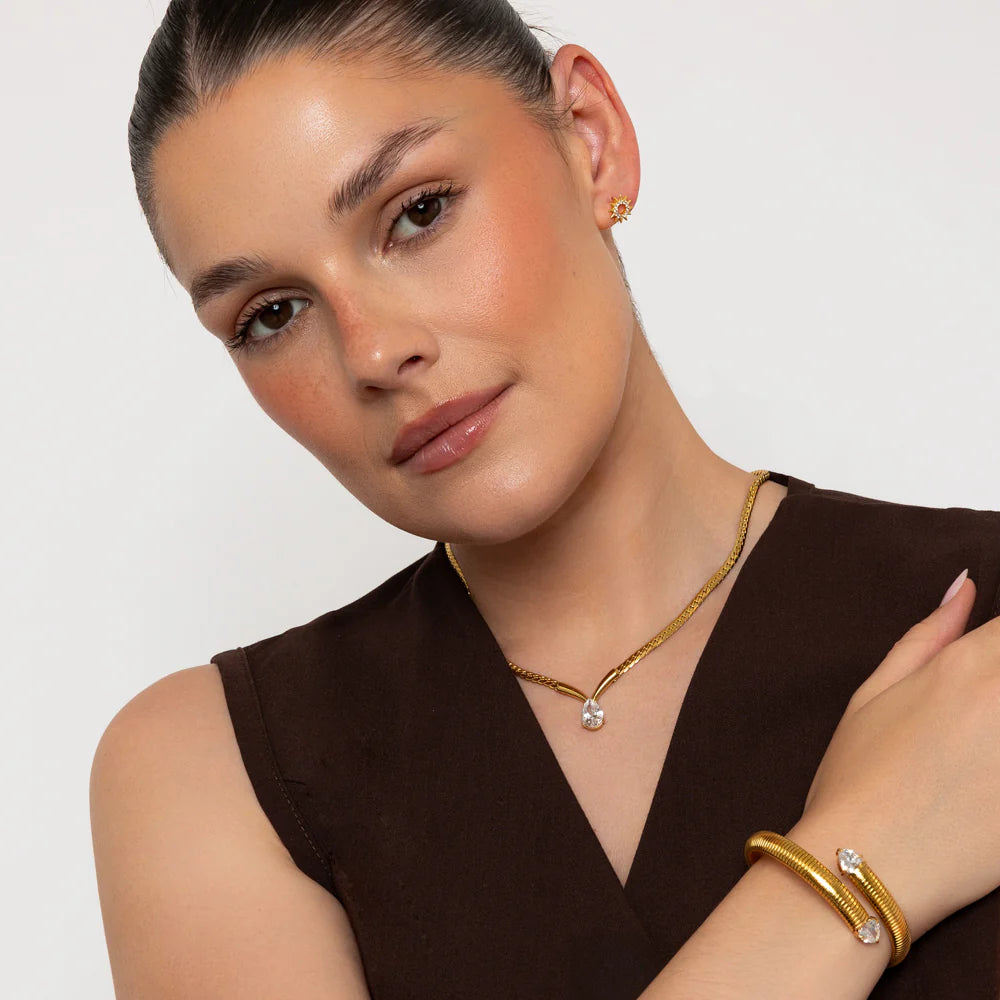 Knight & Day T520NYA Zora Clear Crystal Gold Necklace