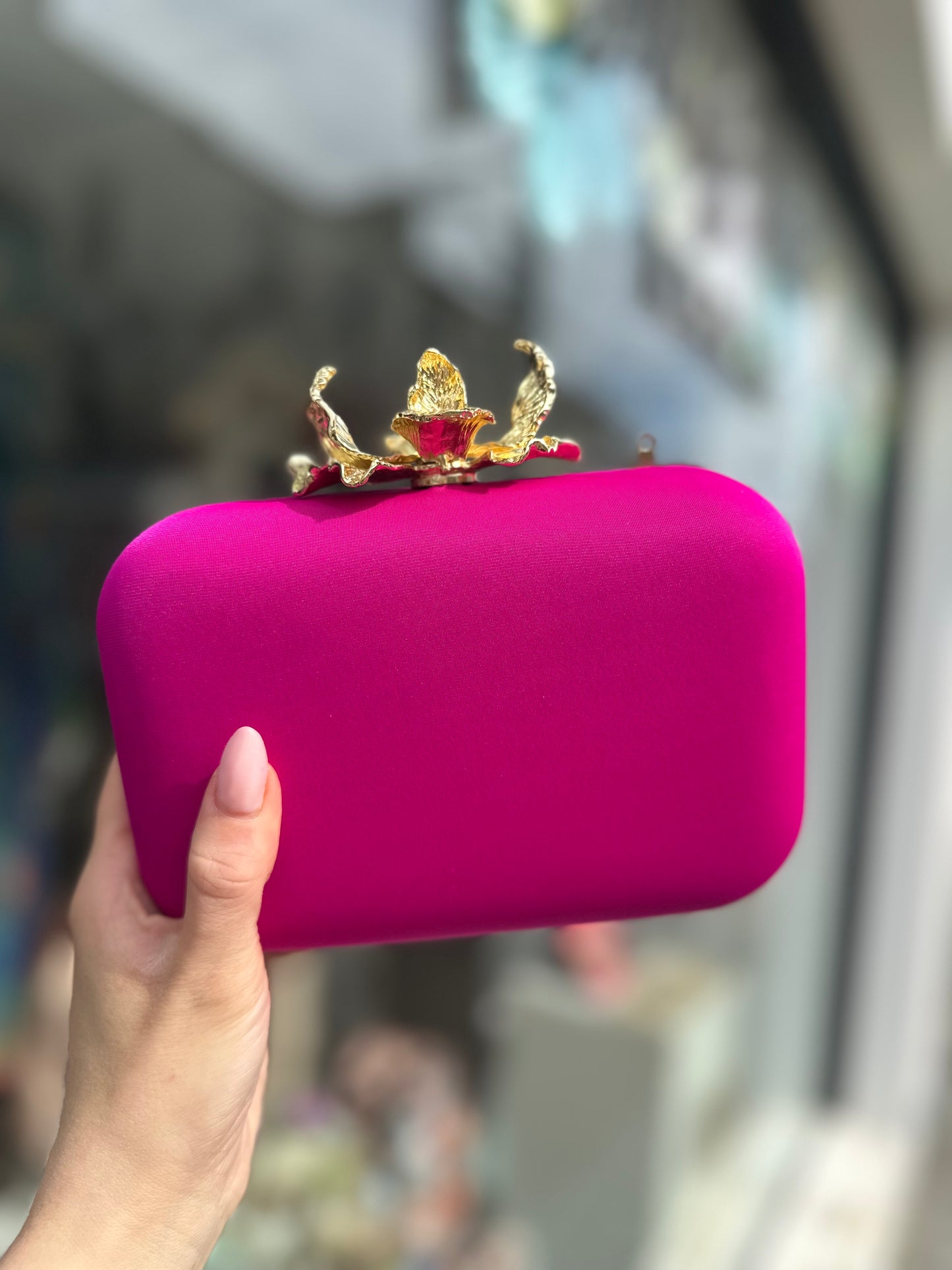 DMB Flower Clasp Clutch Bag