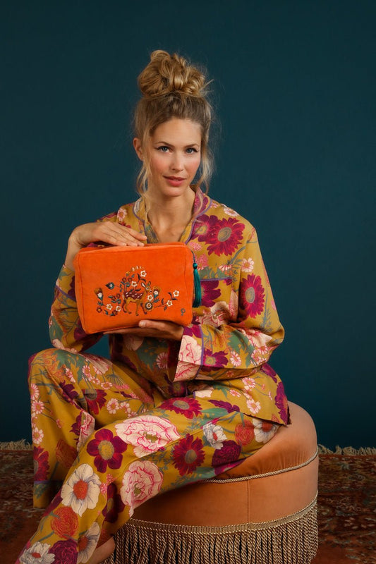 Powder Fawn In A Meadow Velvet Washbag - Daisy Mae Boutique
