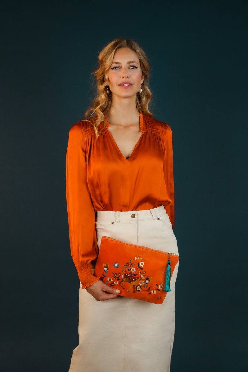 Powder Fawn In A Meadow Velvet Zip Pouch - Daisy Mae Boutique