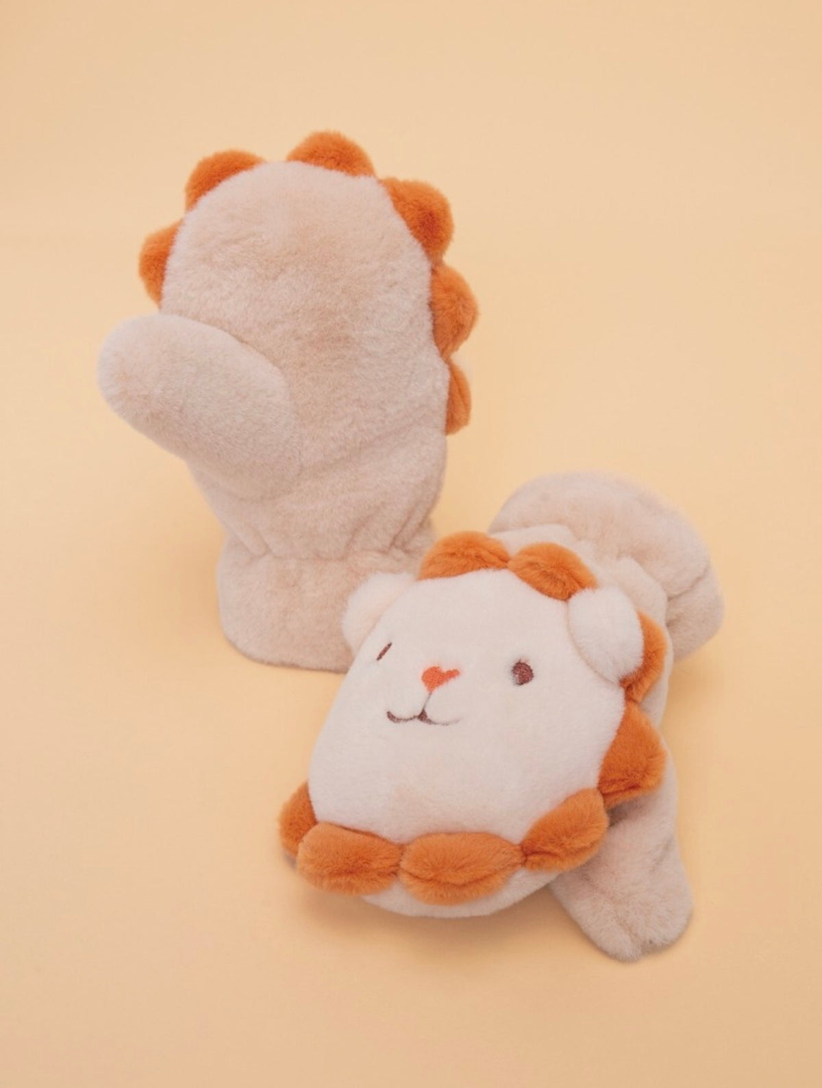 Powder Kids Cute Lion Fluffy Mittens - Cream