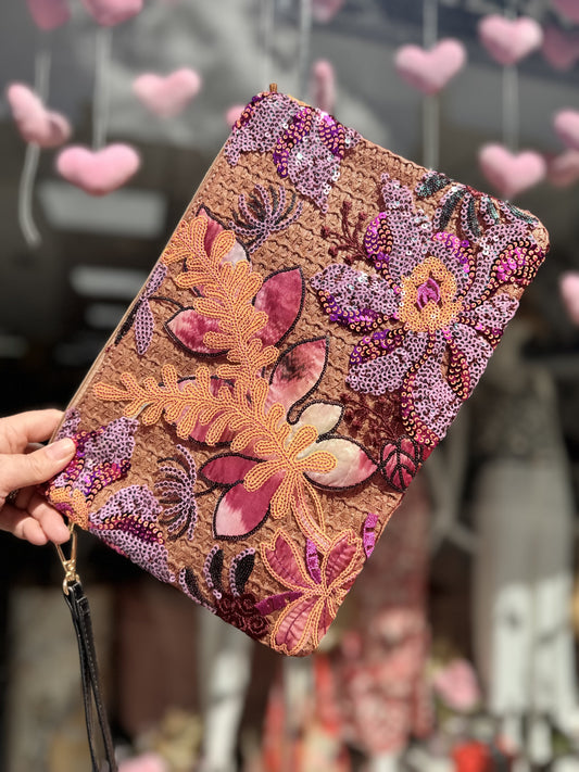 DMB  Pink / Purple  Embroided & Sequin Large Wristlet Clutch