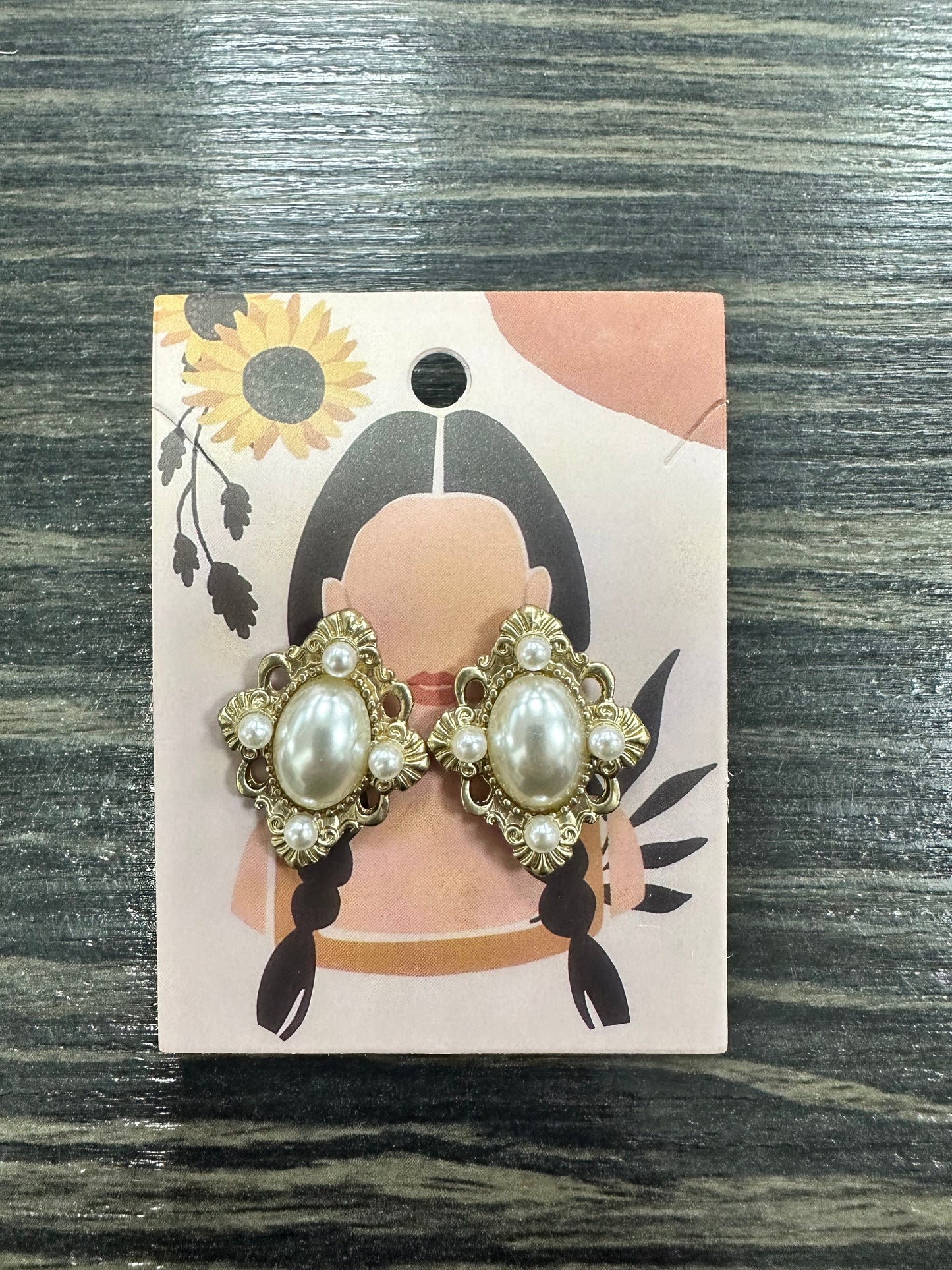 DMB Baroque Pearl Earrings