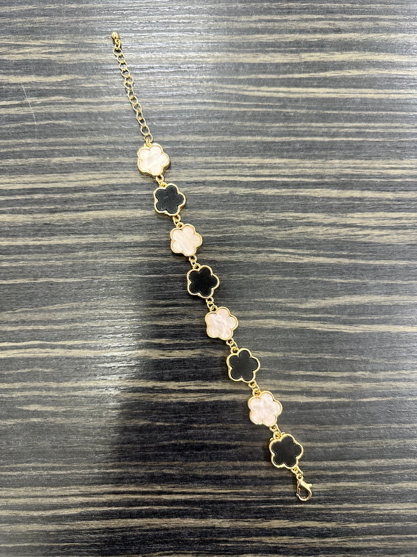 DMB Black & Pearl Clover Bracelet