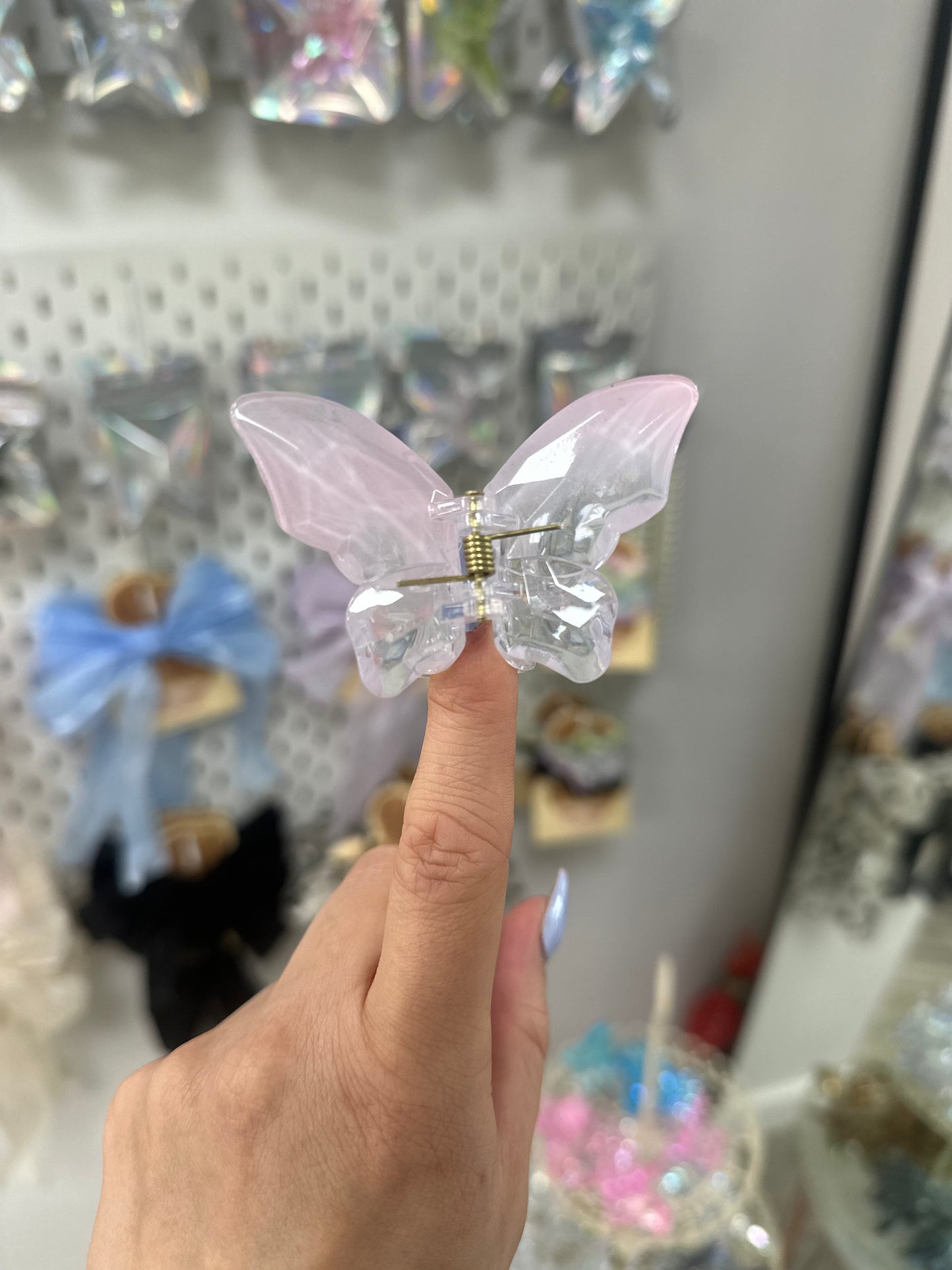 DMB Crystal Butterfly Clip