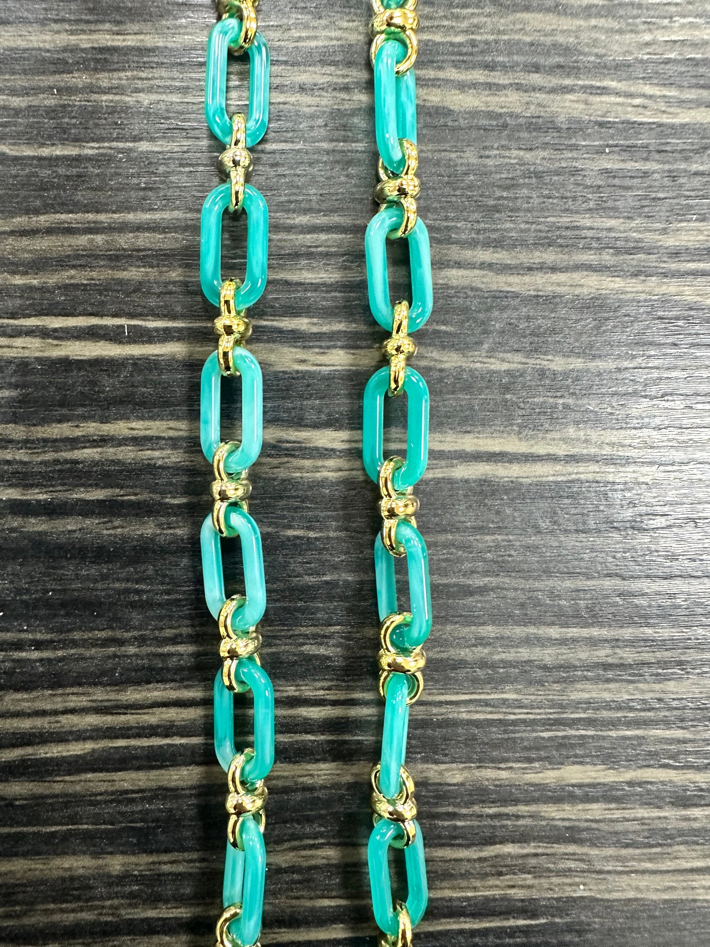 DMB Turquoise Glasses Chain