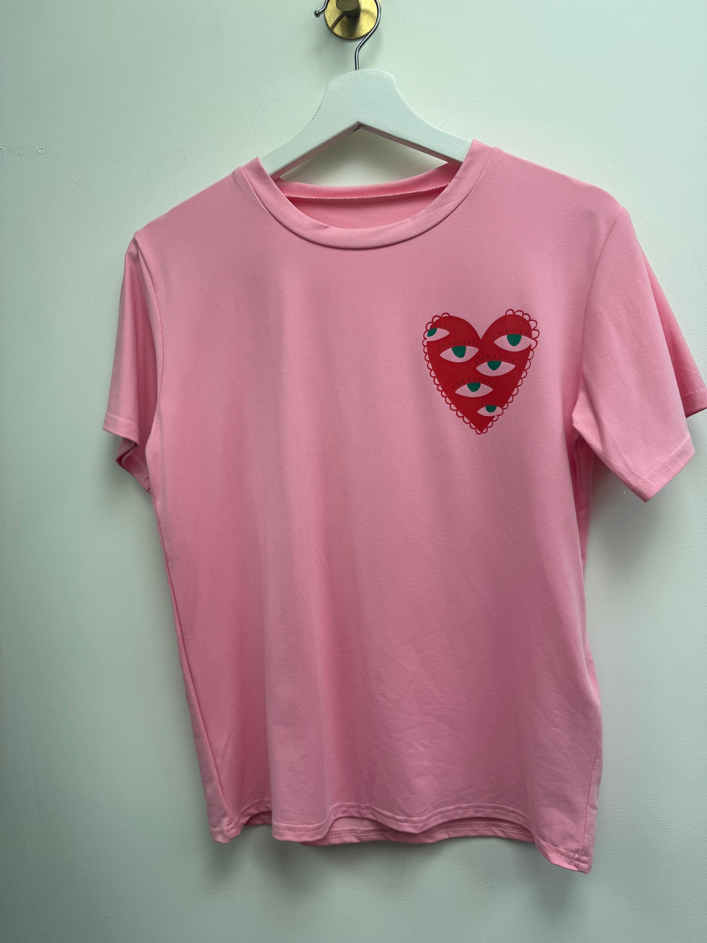 DMB Heart Eye Tee Pink