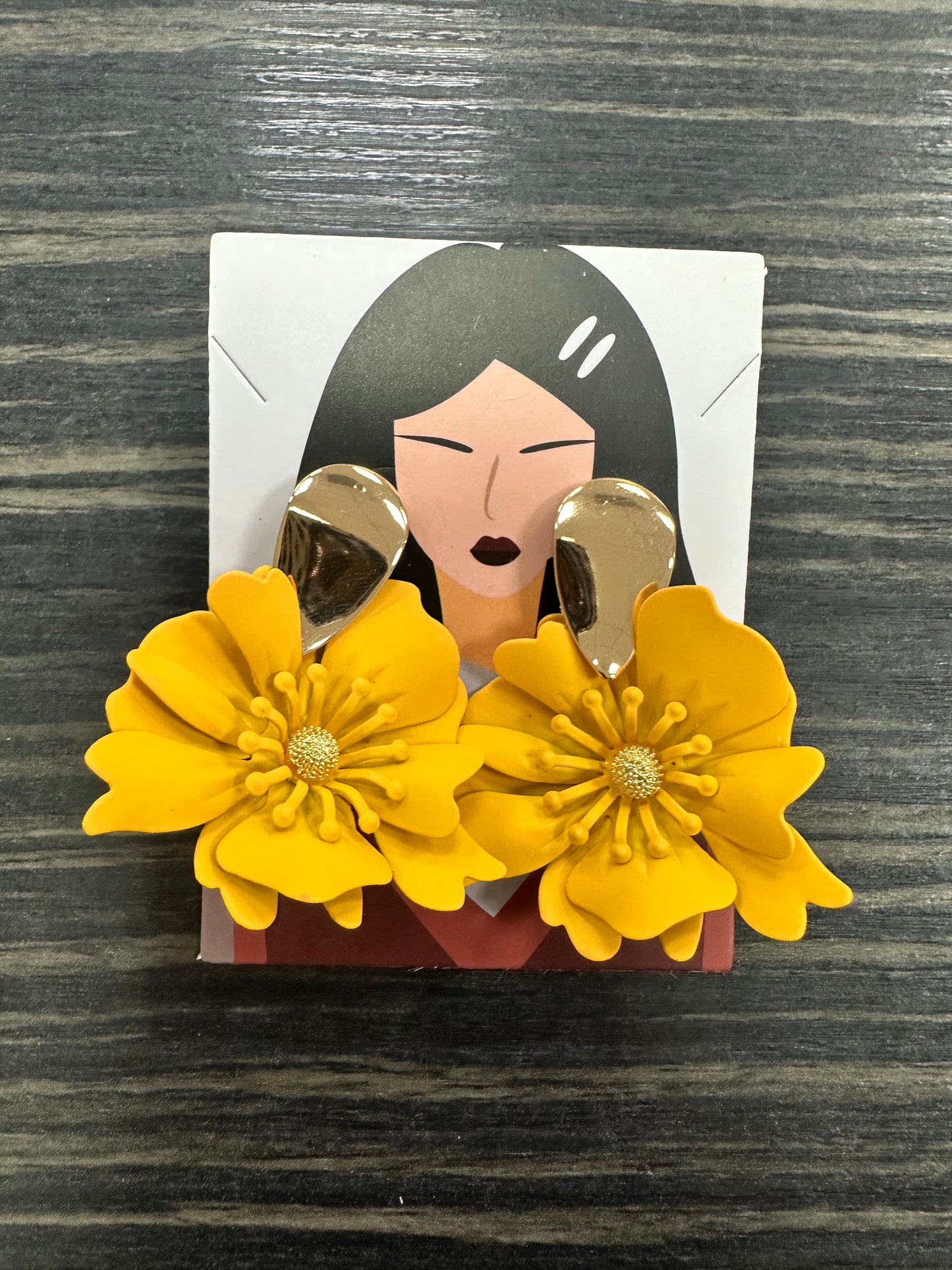 DMB Gold Drop Sculpted Flower Earrings