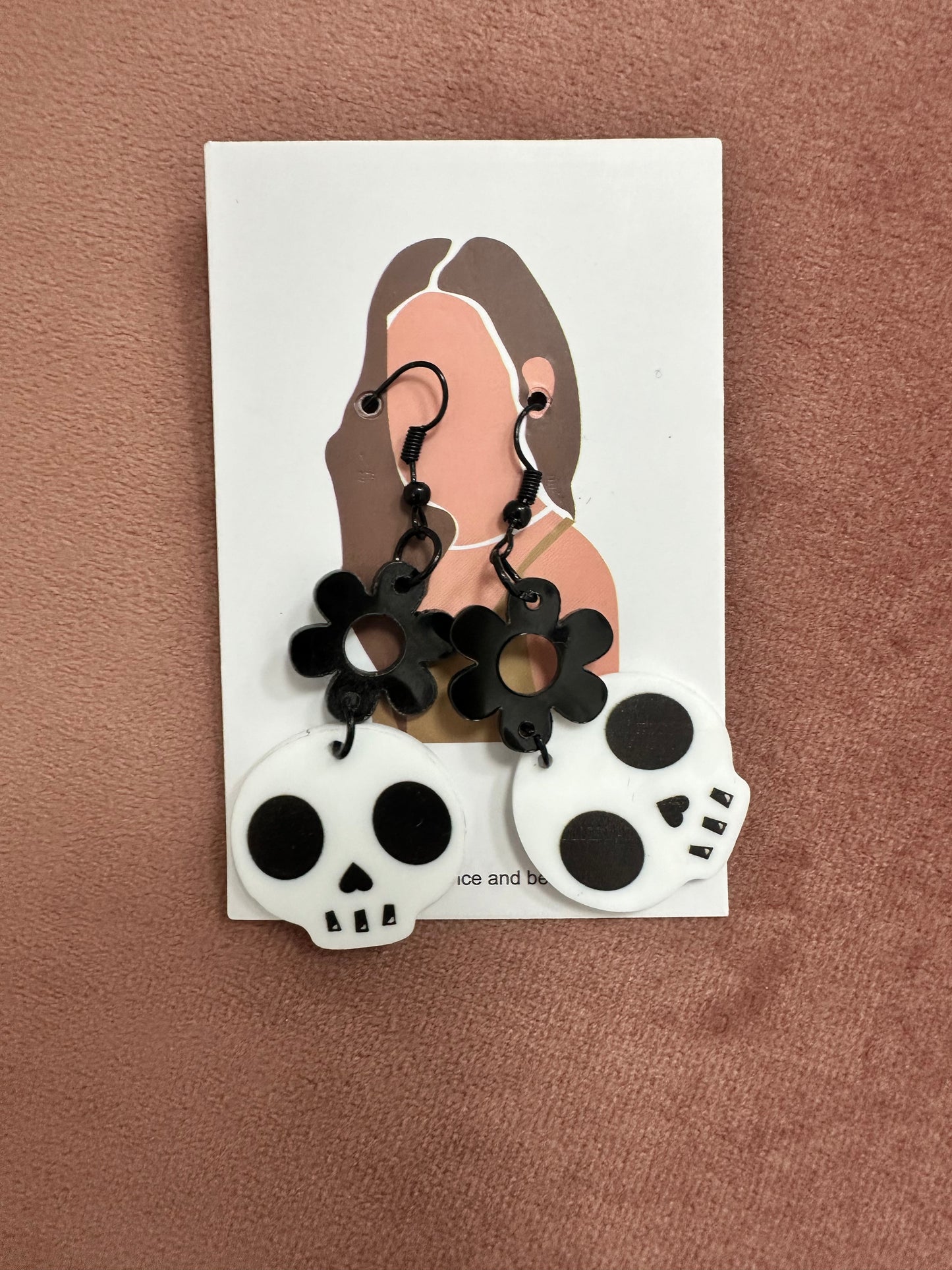 *DMB Halloween* Eerie Earrings