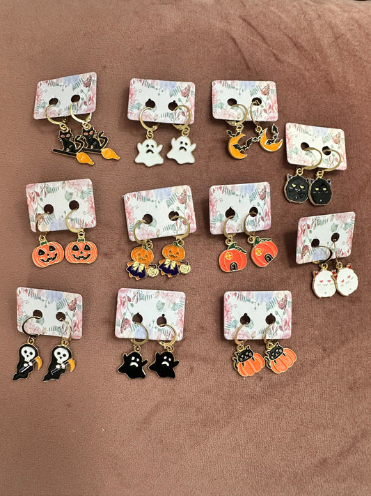 *DMB Halloween* Little Hoop Earrings