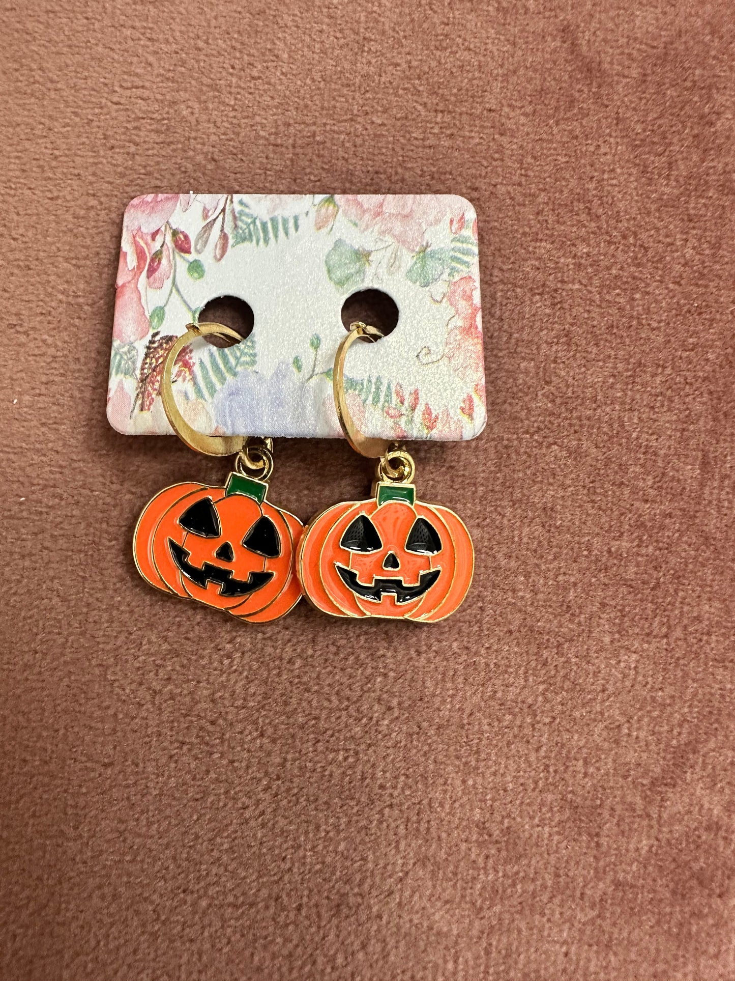 *DMB Halloween* Little Hoop Earrings