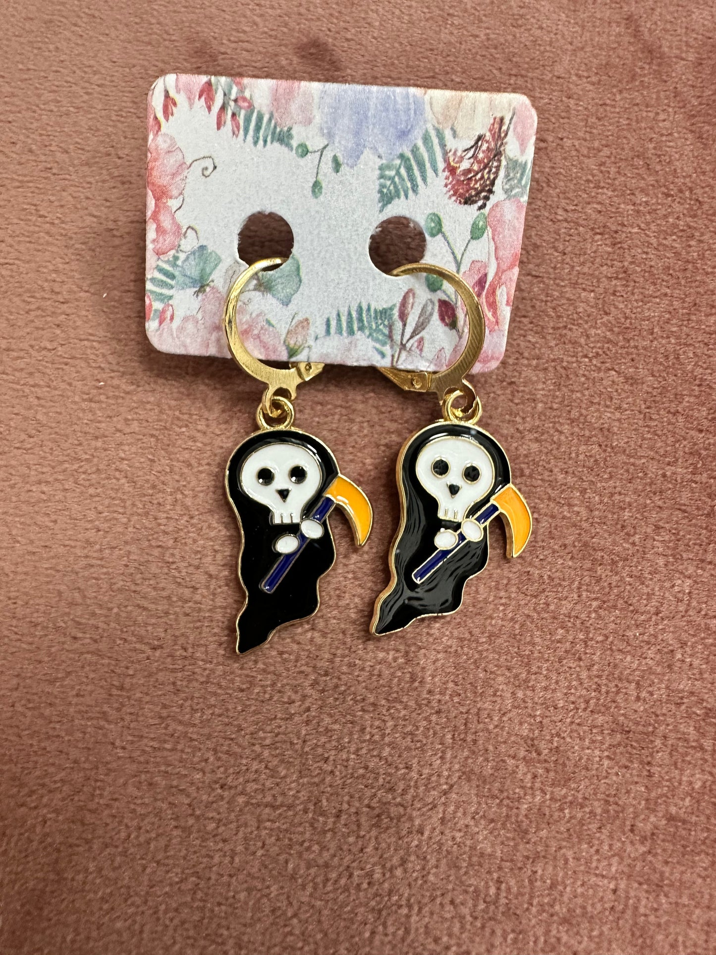 *DMB Halloween* Little Hoop Earrings