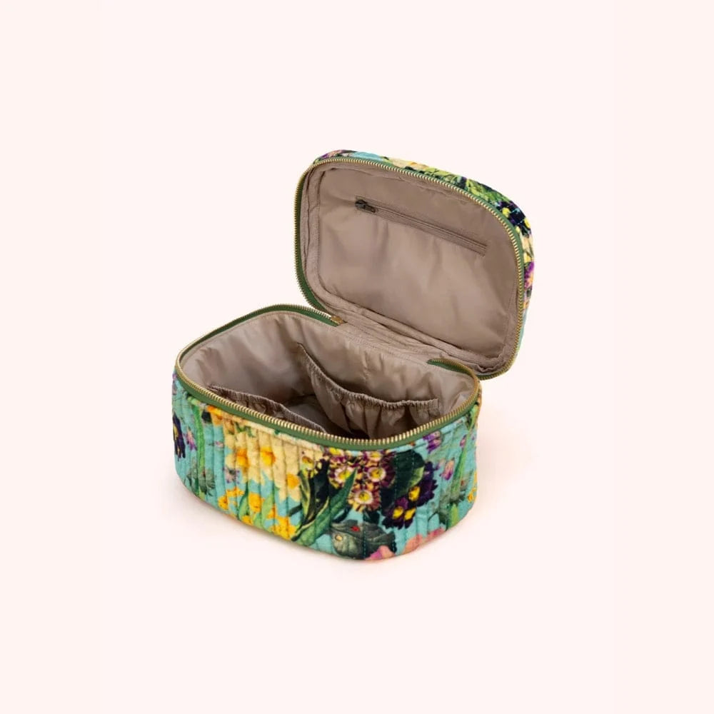 POWDER QUILTED VANITY CASE - SPRING FLORA