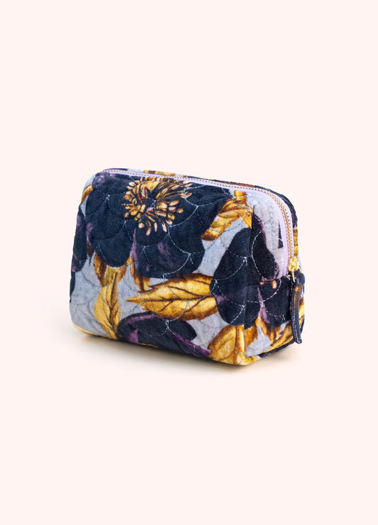 POWDER QUILTED VELVET VANITY BAG - HELLEBORE