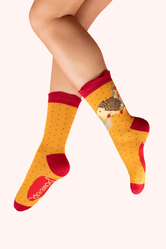 Powder Ankle Socks - Nesting Hedgehog