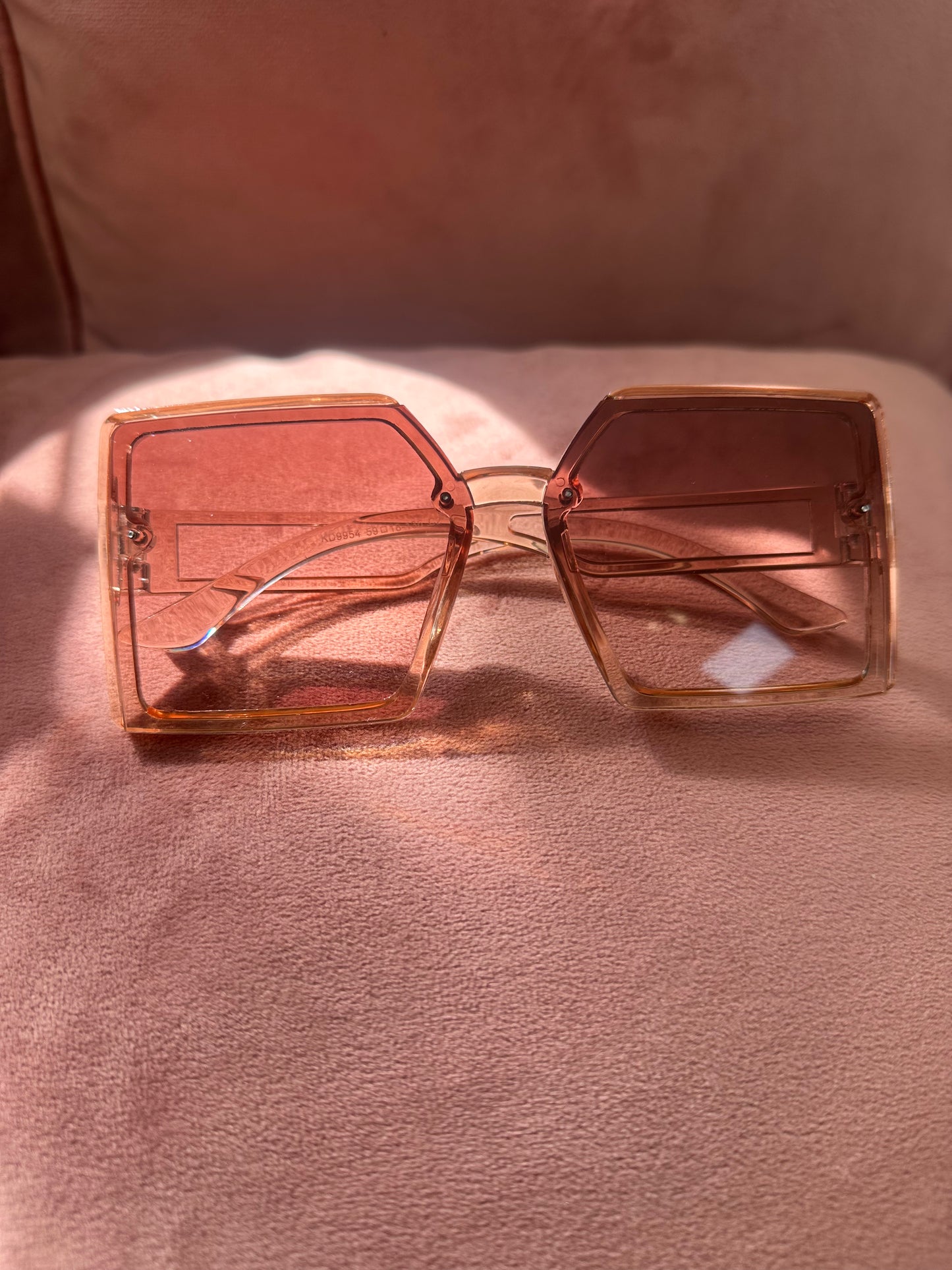 DMB Glitter Edge Sunglasses
