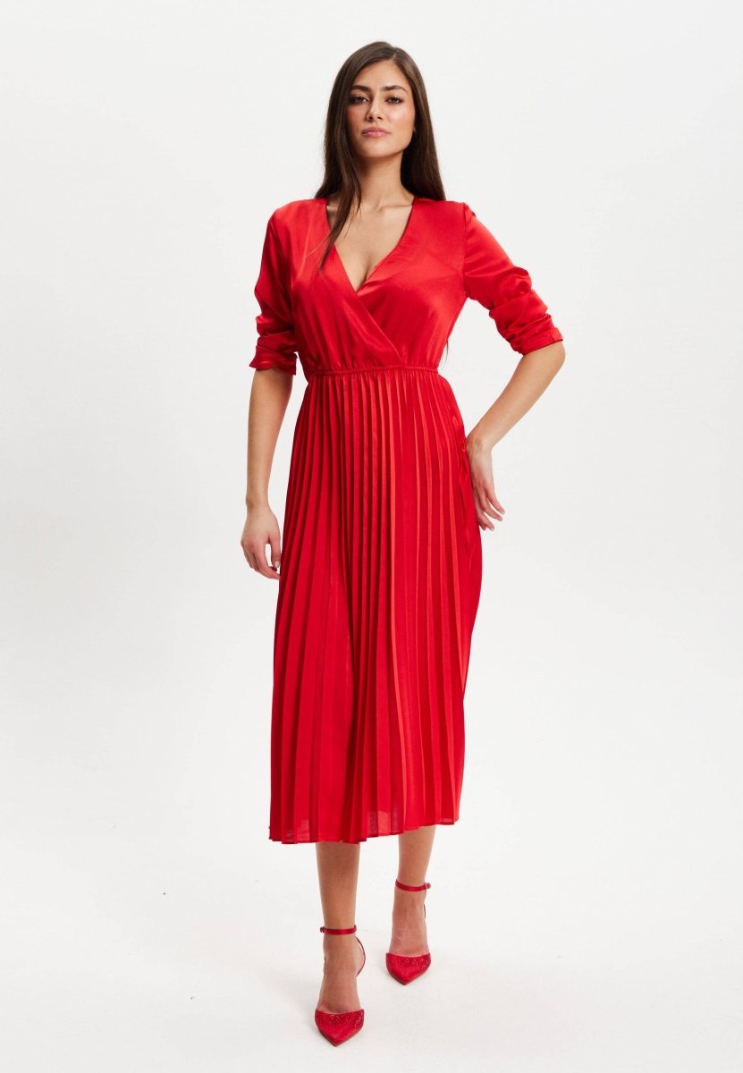 Liquorish Red Midi Dress With Pleat Details - Daisy Mae Boutique