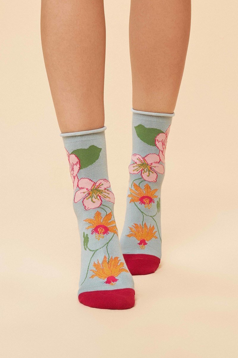 Powder Tropical Flora Socks Ice - Daisy Mae Boutique